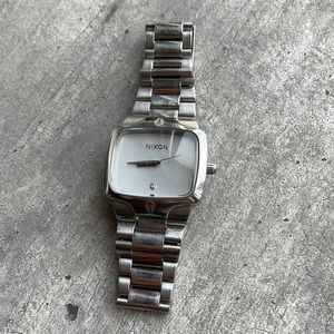 Nixon Watch - Silver - Used